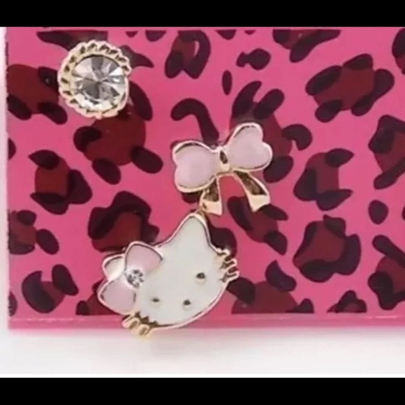 Rhinestone, Hello Kitty & Bow Earrings - Picture 3 of 3